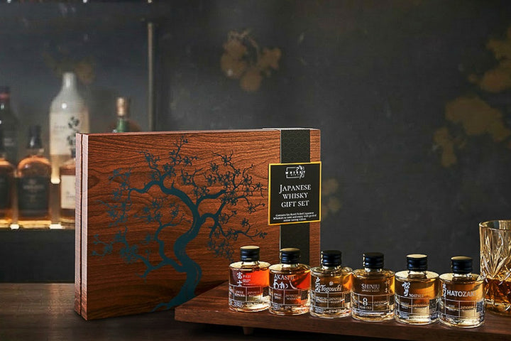 Japanese whisky tasting set with six 3cl bottles of Fuji, Shinju, Togouchi, Hatozaki, Akashi and Matsui whisky in a gift box