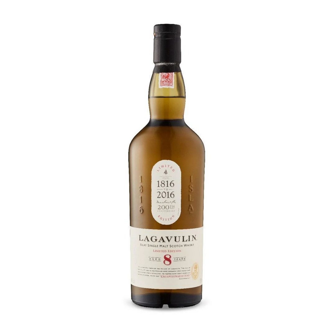 Lagavulin 8 Year Old Single Malt Scotch Whisky Review