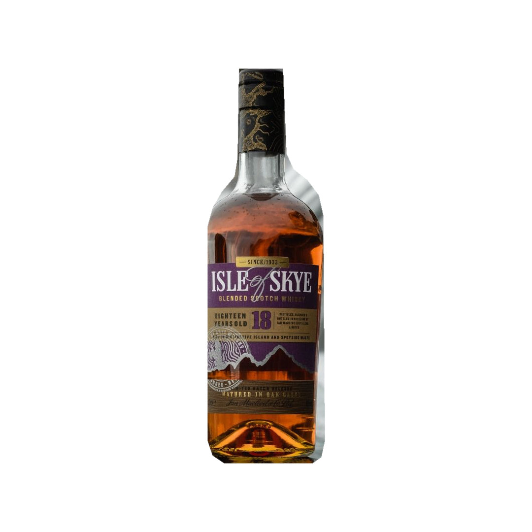 Isle of Skye 18 Year Old Blended Scotch Whisky bottle